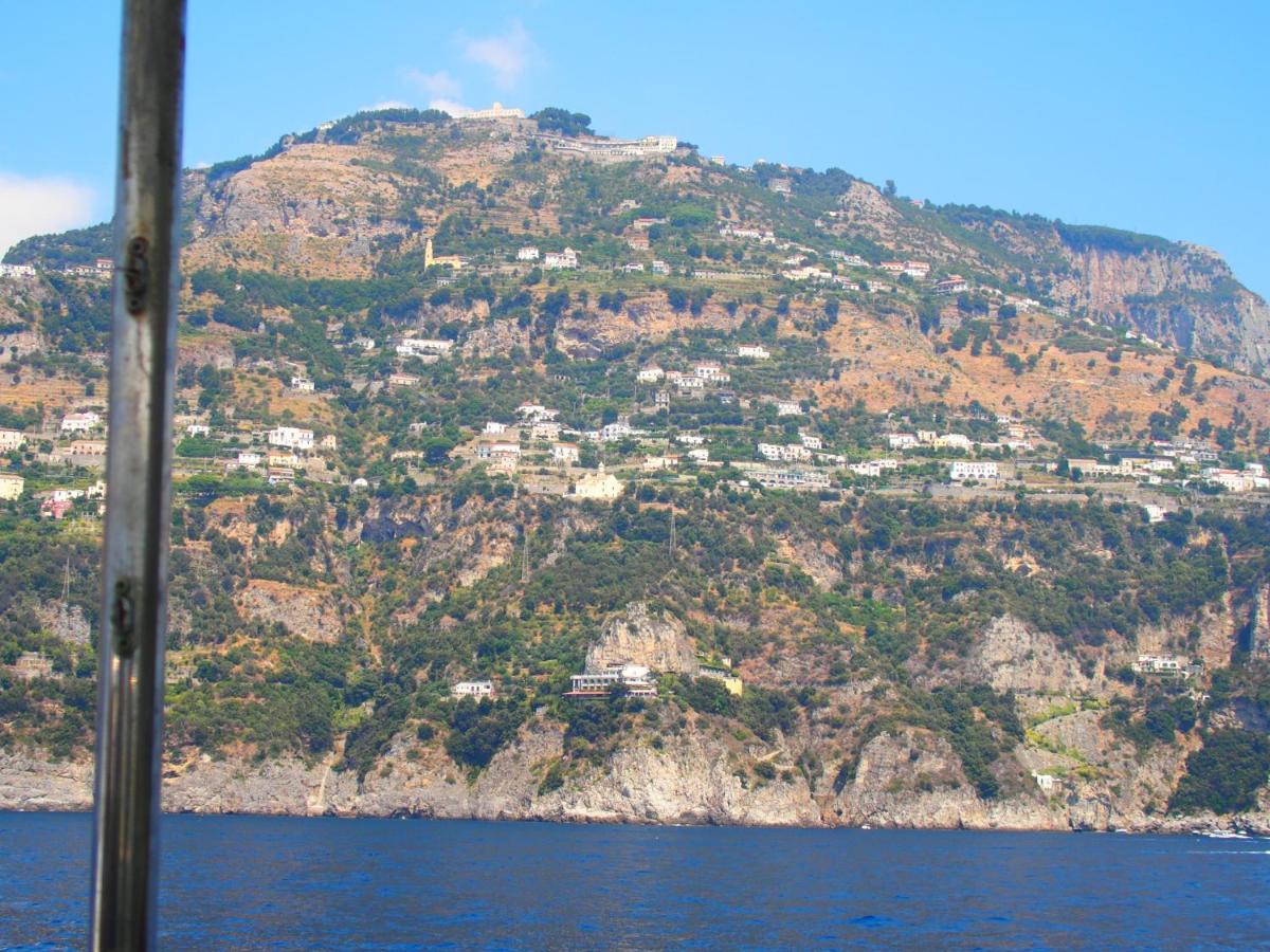 Апартаменты Giardino Sul Mare Амальфи Экстерьер фото